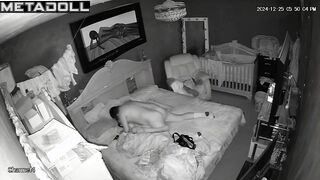 Amazing mature couple fuck in their messy room recording