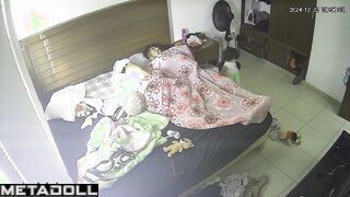 Mature American brunette celebrity changes her panties before watching porn