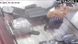 Famous tattoo artist fucks his client
