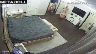 Mom and Dad fuck hard in their bed recording