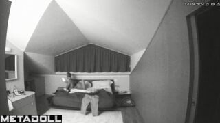 Sweet Norwegian brunette woman pleases her husband