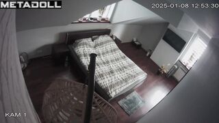 Georgeouse Norwegian brunette mom fingers her pussy while dreaming of old/young porn