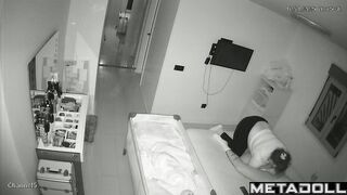 Married couple fuck in a hotel on vacation voyeur cam