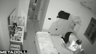 Married couple fuck in a hotel on vacation voyeur cam