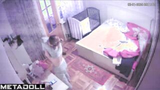 Fat New Zealander brunette mother with beautiful big boobs in dirty panties