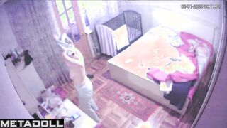 Fat New Zealander brunette mother with beautiful big boobs in dirty panties