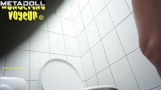 Wandering Voyeur - Public Toilet Series 349