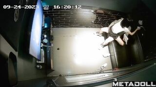 Slutty Korean girl gets groped in karaoke