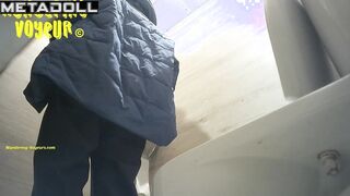 Wandering Voyeur - Mall Toilet Series 582