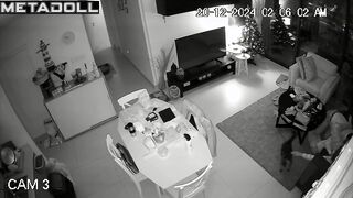 Tattooed French brunette step-mom gives her husband a handjob spy cam