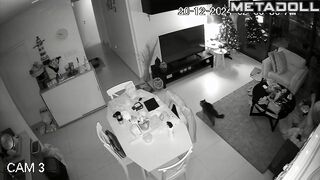 Tattooed French brunette step-mom gives her husband a handjob spy cam