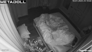 Russian woman fucked under the sheets