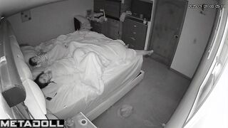 Ukrainian married coiple fuck on the couch HD