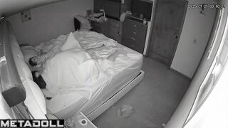 Ukrainian married coiple fuck on the couch HD