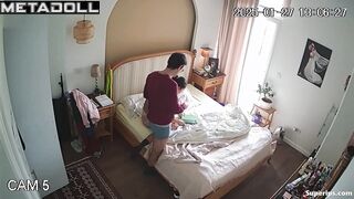 Young Arab wife gets fucked in bed