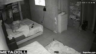 Big ass wife gets her asshole sucked