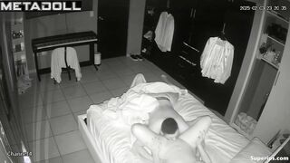 Married Latina woman receives oral sex