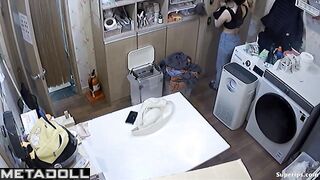 Korean girls change clothes in a launderette