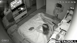 Italian wife is slowly masturbating