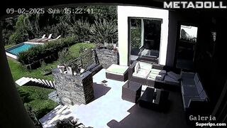 Daily routine of an American blonde MILF