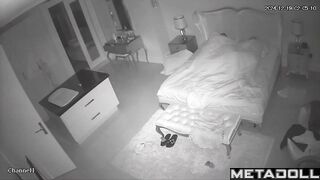 Tattooed Scottish brunette wife sex in the living room recording