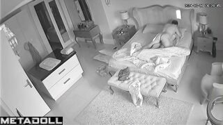 Amateur couple having sex in the bedroom