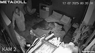 American granny masturbates with a dildo