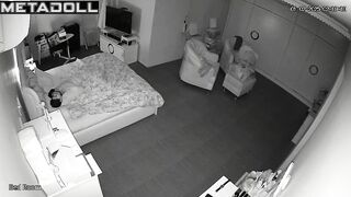 Big ass Ukrainian brunette mom fucks her husband in her daughter’s room real spy cam