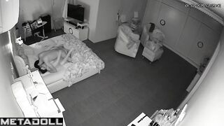 Big ass Ukrainian brunette mom fucks her husband in her daughter’s room real spy cam