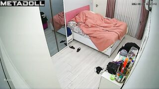 Naked Italian brunette mom fucks her ex-husband spy cam record