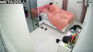 Naked Italian brunette mom fucks her ex-husband spy cam record