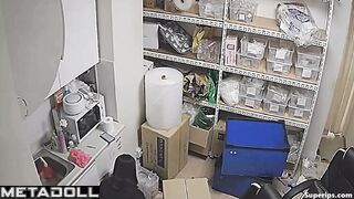 Cute Korean girl changes her clothes hidden