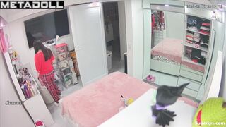Latina teen girl shows her tits