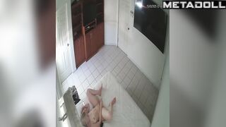 Georgeouse Belgian MILF masturbates to orgasm with a vibrator