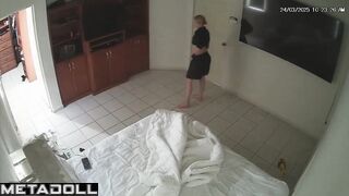 Perverse Israeli doctor rubs her pussy hard with a vibrator