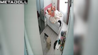 Real married couple fuck in their messy room live stream