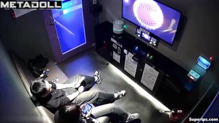 Korean teen girl jerks off her boyfriend