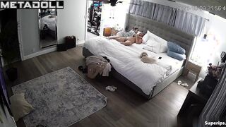 Pregnant American wife is groped
