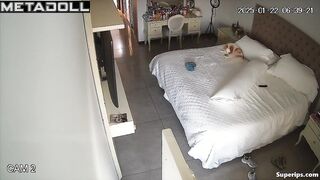 Latina woman gets penetrated with a dildo