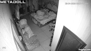 Arab MILF wife has sex with her husband
