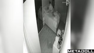 She feels good jumping on his cock, bedroom video