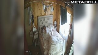 Old fart pleased his milf with his tongue, fingers and cock