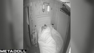 Guy fingered and fucked his chubby girlfriend, look