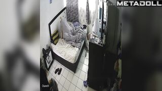 Lady loves the shape and taste of her new lover's penis