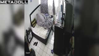 Lady loves the shape and taste of her new lover's penis