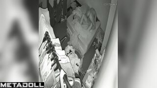 Wife likes that her husband has a big dick and he can fuck her good