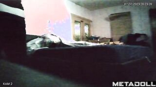 Couple had a great time in a cheap city hotel, watch