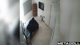 Skinny lady wants to take control of sex, bedroom video