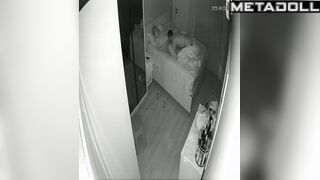 She crushed him with her weight during sex, watch now