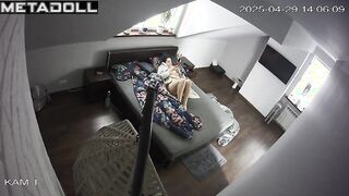 Brunette wants to realize their dirty desires in life